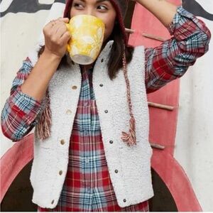 Toad and company women’s telluride Sherpa vest